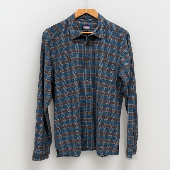 Patagonia Blue / Black Plaid Shirt Sz Medium M Button Up Organic Cotton - Picture 1 of 7